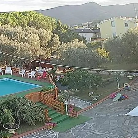 Felice Lägenhetshotell Loano