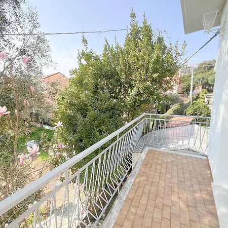 Apart-hotel Felice 4*