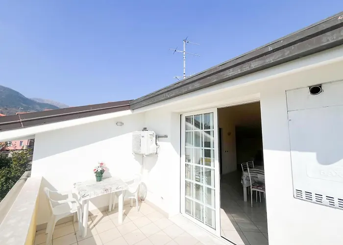 Apart-hotel Felice 4*