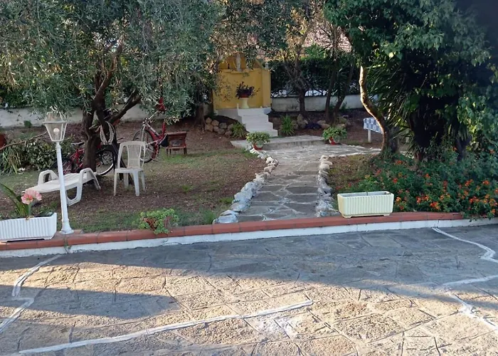 Apart-hotel Felice 4*