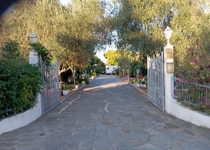 Apart-hotel Felice 4*